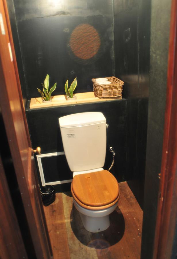 Hostal Retrometro Backpackers *